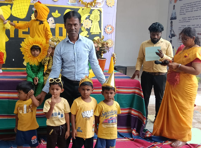 yellow day