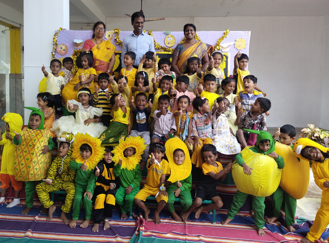 yellow day